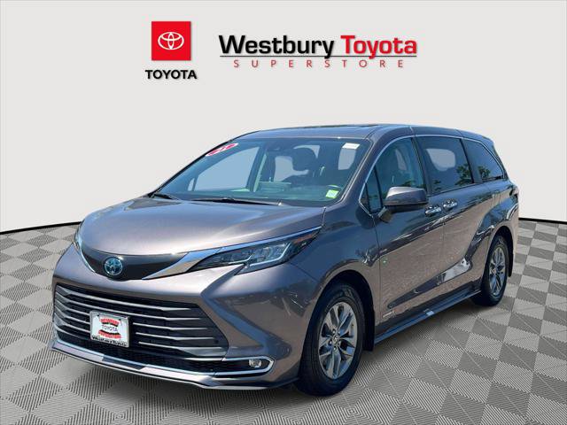 Certified 2021 Toyota Sienna XLE FWD image 5