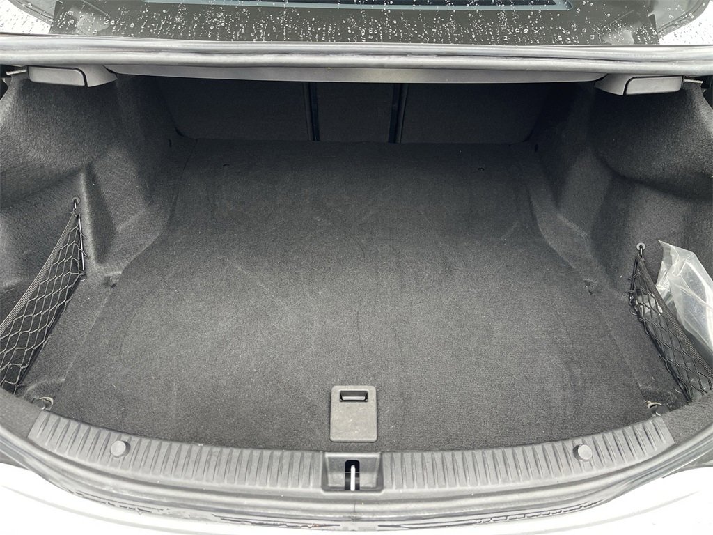 Used 2015 Mercedes-Benz C 300 Sedan image 26