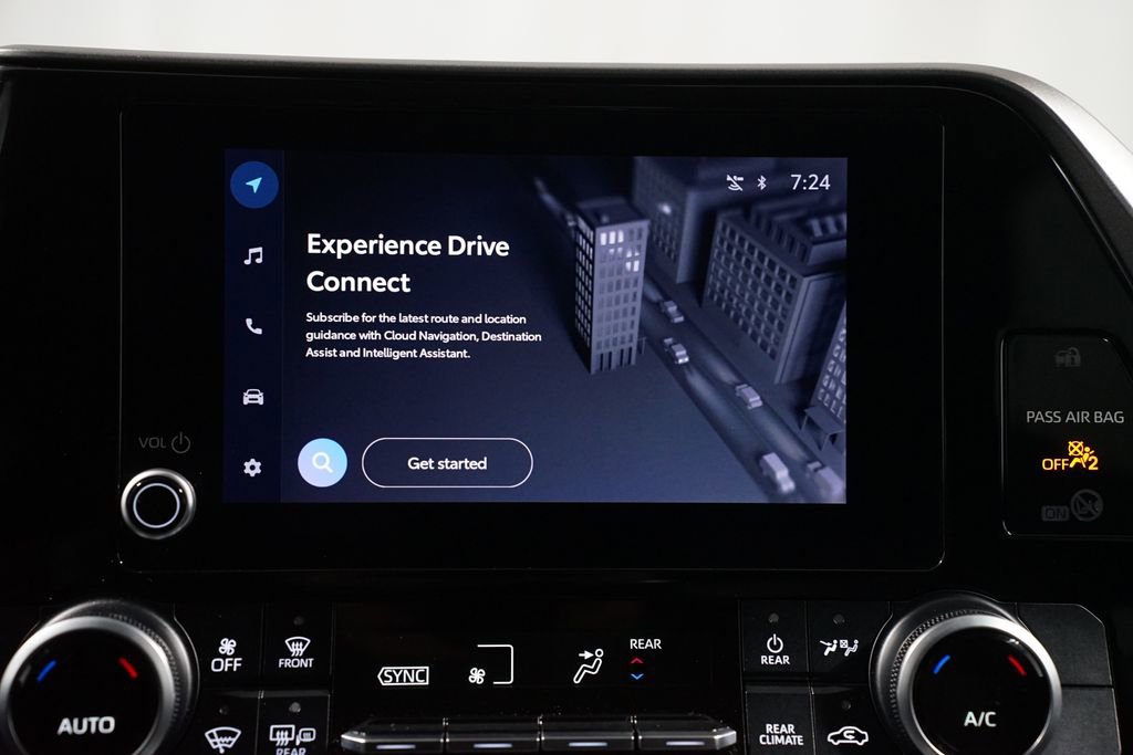 Certified 2024 Toyota Highlander LE image 17