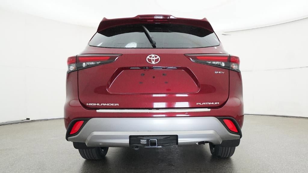 New 2026 Toyota Highlander Platinum image 23