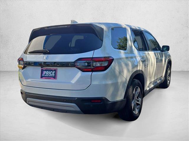 Certified 2025 Honda Pilot EX-L image 6