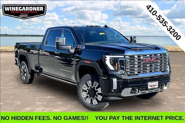 New 2026 GMC Sierra 3500 Denali w/ Denali Reserve Package AWD/4WD image 1