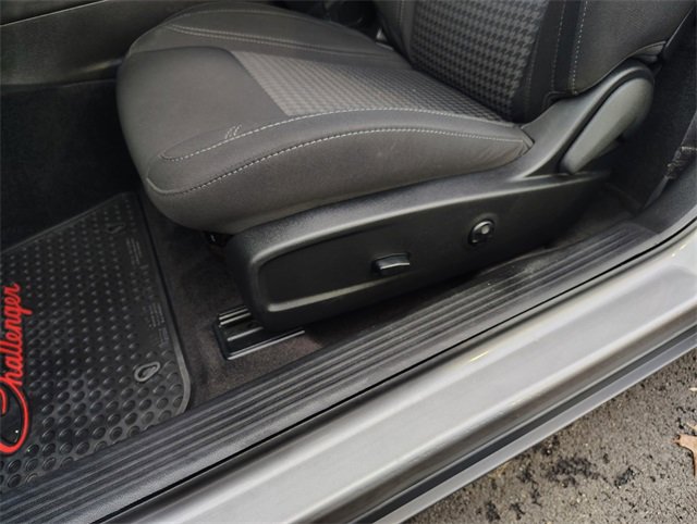 Used 2018 Dodge Challenger R/T w/ Sound Group image 15