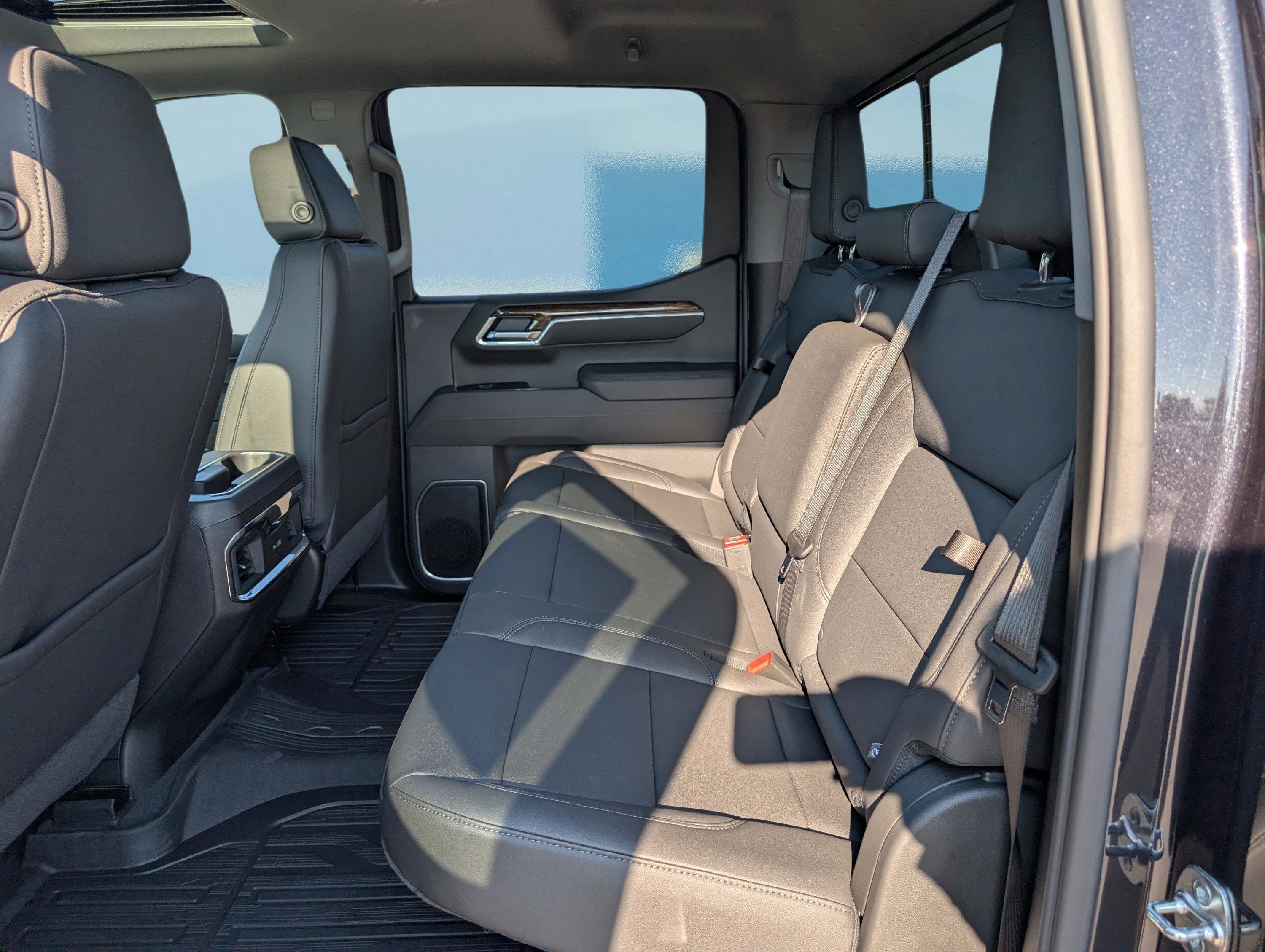 New 2026 GMC Sierra 1500 Elevation w/ Elevation Premium Package image 14