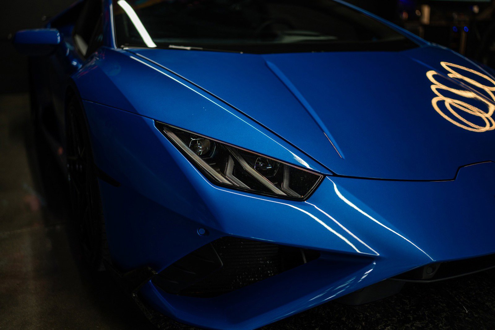 Used 2021 Lamborghini Huracan EVO image 17