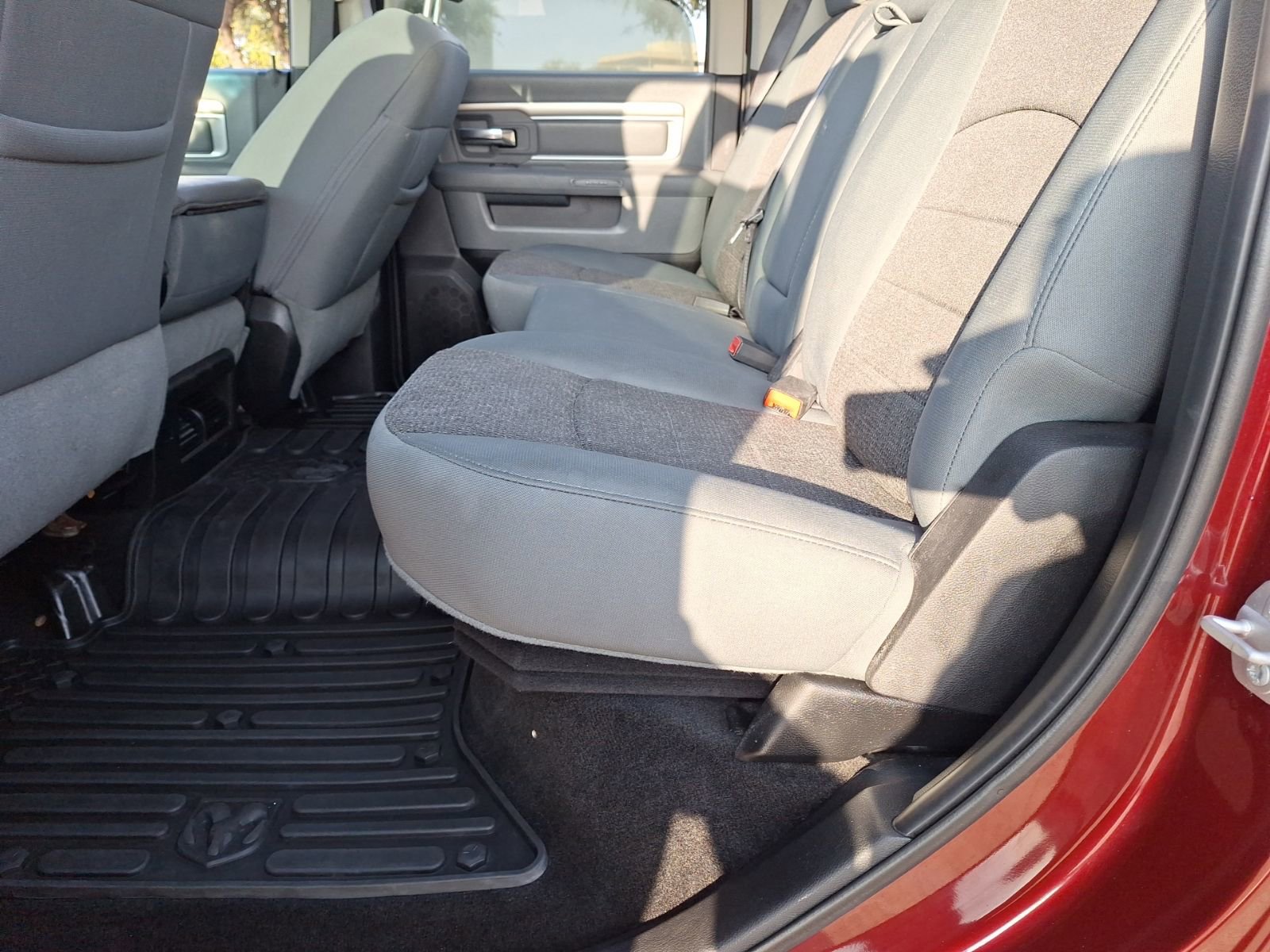 Used 2017 RAM 2500 Big Horn w/ Sport Appearance Group image 29