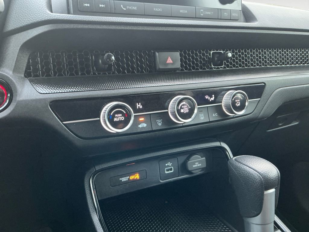 Used 2025 Honda CR-V LX image 20