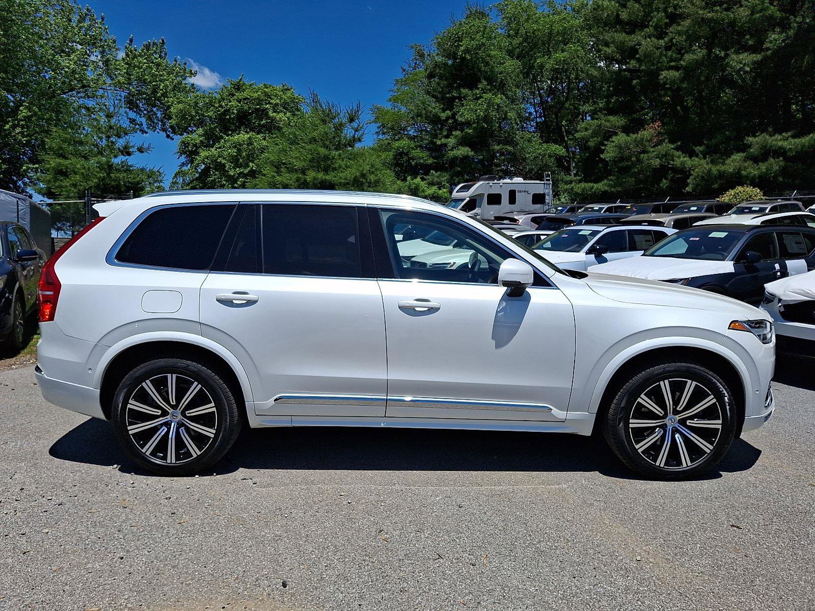 Certified 2023 Volvo XC90 B6 Plus w/ Protection Package AWD/4WD image 7