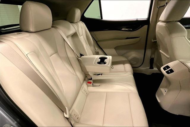 Used 2022 Buick Envision Essence w/ Safety Package image 23
