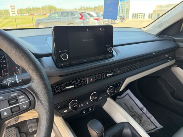 Used 2024 Honda Accord EX image 13