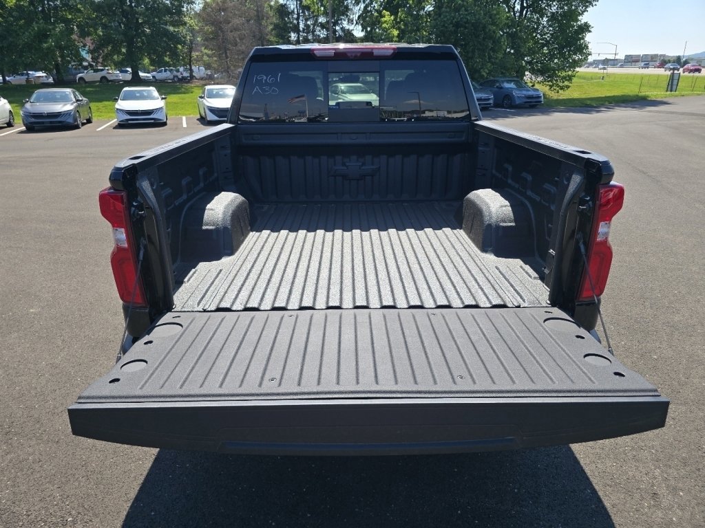 New 2026 Chevrolet Silverado 1500 LTZ w/ LTZ Premium Package AWD/4WD image 19