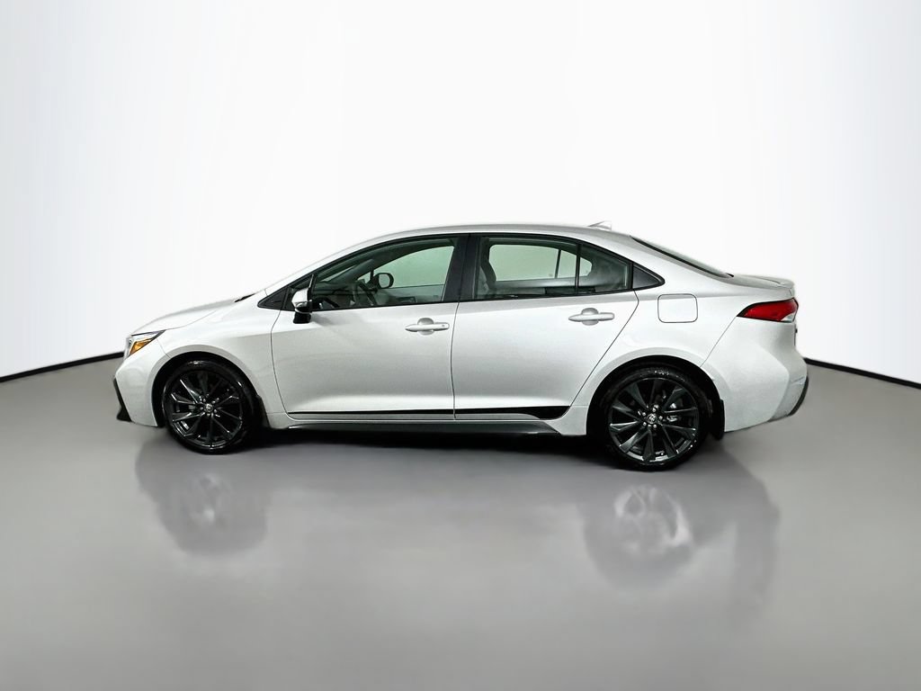 Certified 2026 Toyota Corolla SE FWD image 8