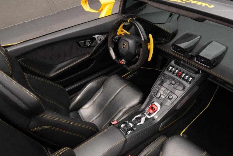 Used 2016 Lamborghini Huracan LP 610-4 AWD/4WD image 45