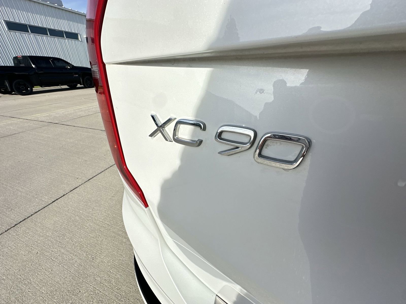 Used 2017 Volvo XC90 T6 R-Design w/ Vision Package AWD/4WD image 32