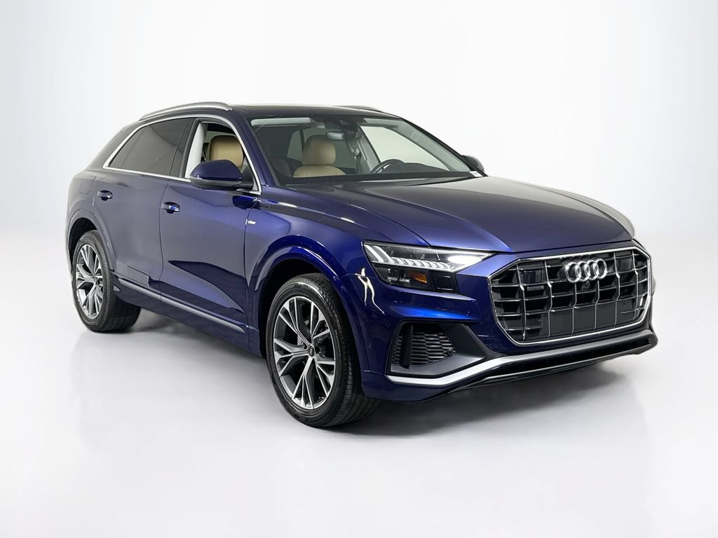 Used 2023 Audi Q8 Premium Plus AWD/4WD image 7