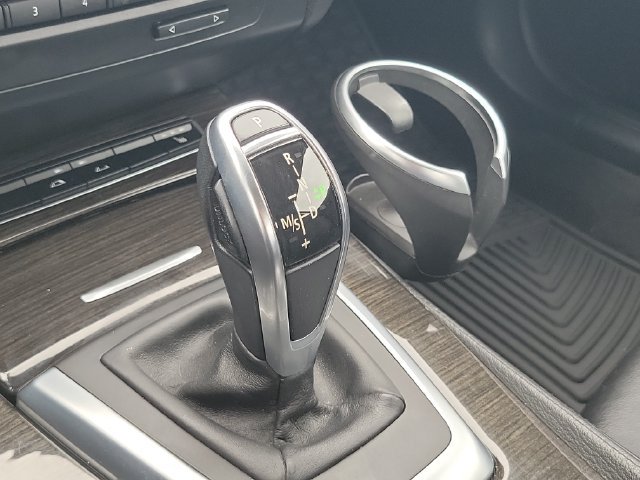Used 2015 BMW Z4 sDrive28i RWD image 22