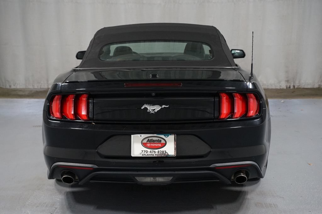 Used 2023 Ford Mustang Premium RWD image 7