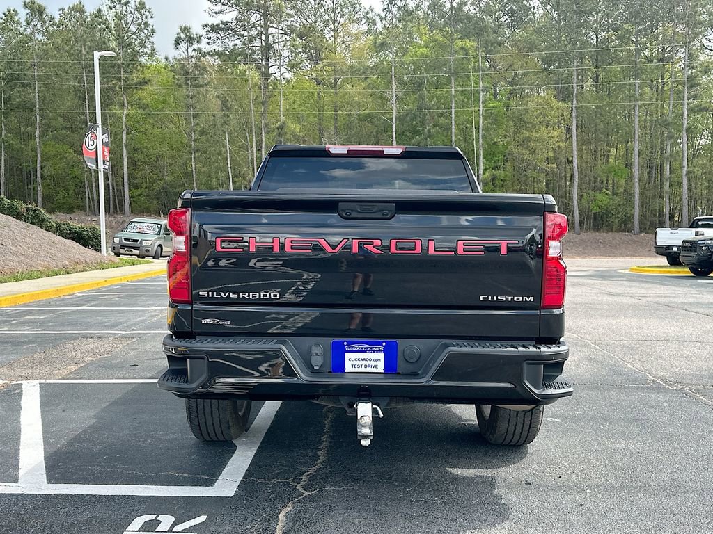 Used 2022 Chevrolet Silverado 1500 Custom image 13