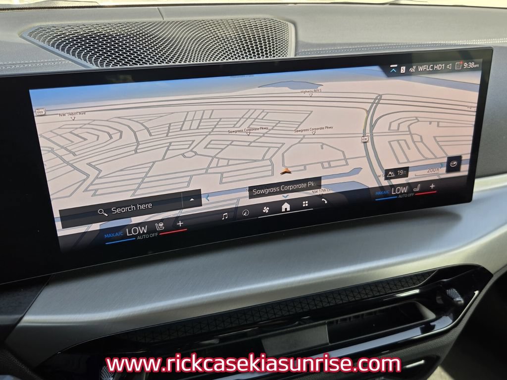 Used 2026 BMW 430i Convertible RWD image 17