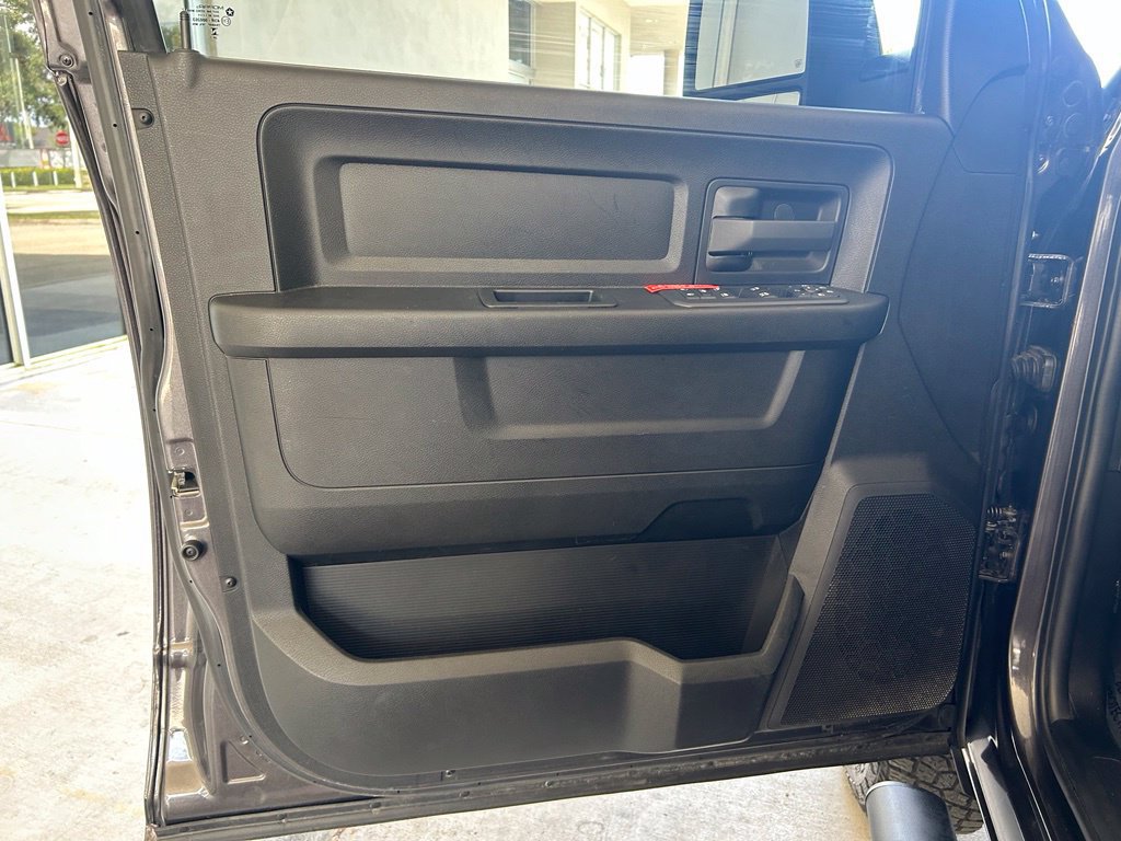 Used 2025 RAM 3500 Tradesman AWD/4WD image 38