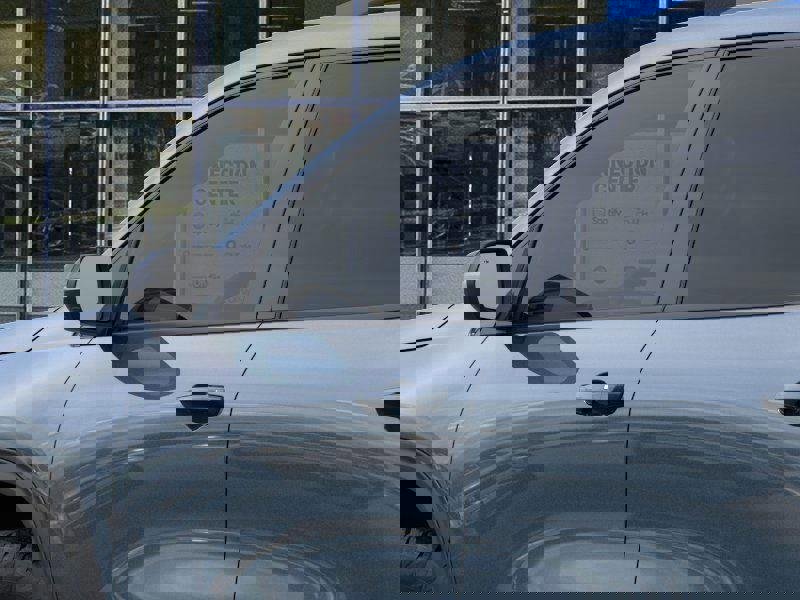 New 2026 Chevrolet Traverse Z71 w/ Driver Confidence Package AWD/4WD image 12