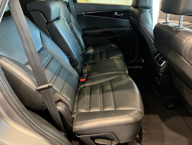Used 2017 Kia Sorento AWD w/ LX Convenience Package image 12