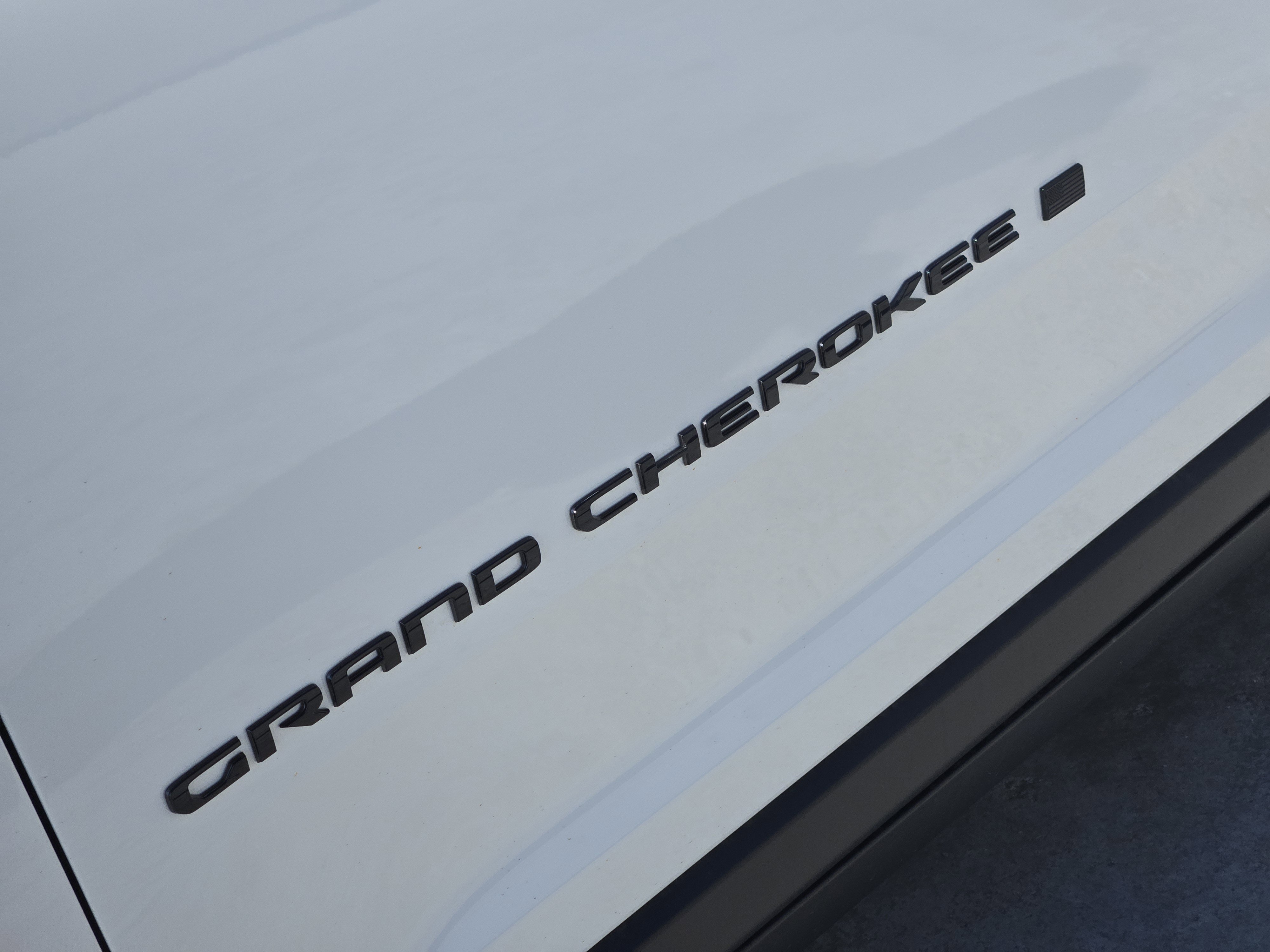 New 2026 Jeep Grand Cherokee Limited image 8