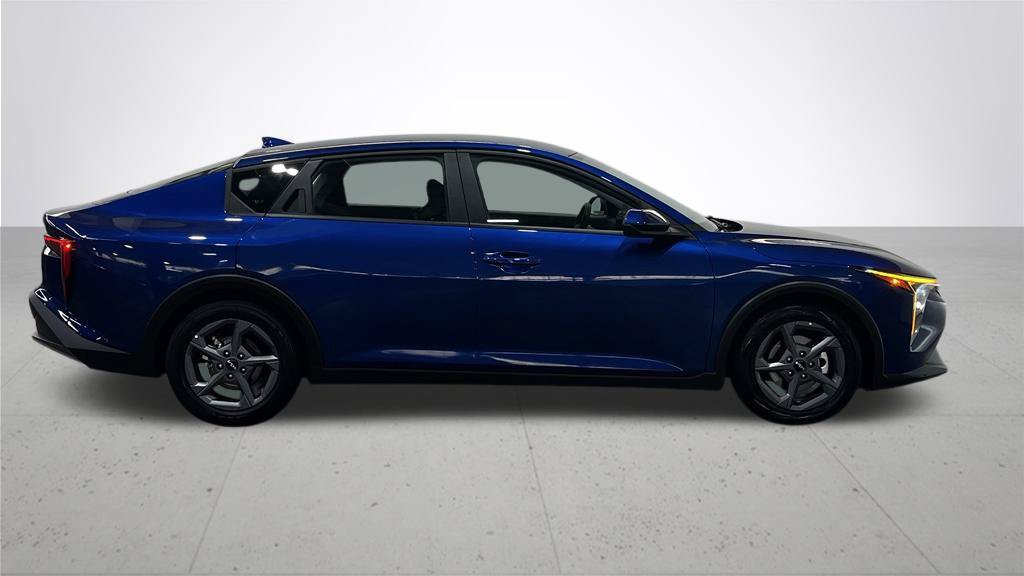 Used 2025 Kia K4 FWD image 8