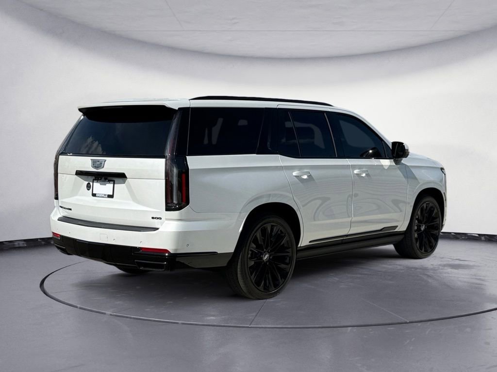 Used 2025 Cadillac Escalade Sport Platinum w/ LPO, ONYX Package AWD/4WD image 6