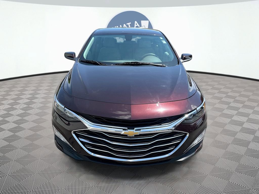Used 2020 Chevrolet Malibu LT FWD image 2