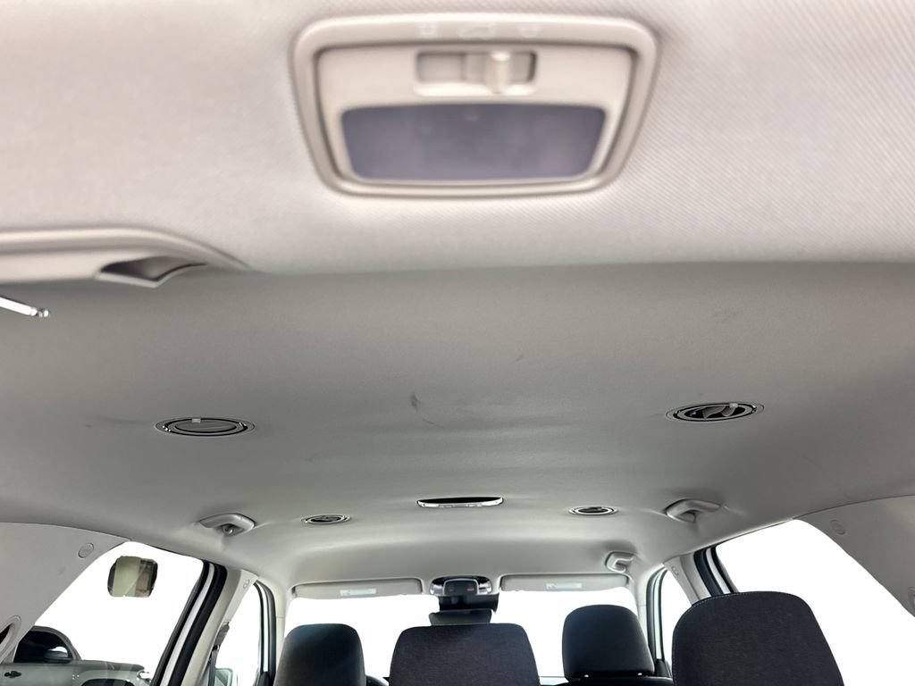 Used 2025 Hyundai Palisade SE FWD image 74