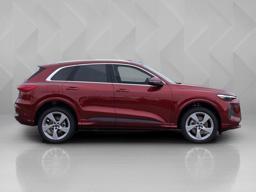 New 2025 Audi Q5 Premium Plus AWD/4WD image 7