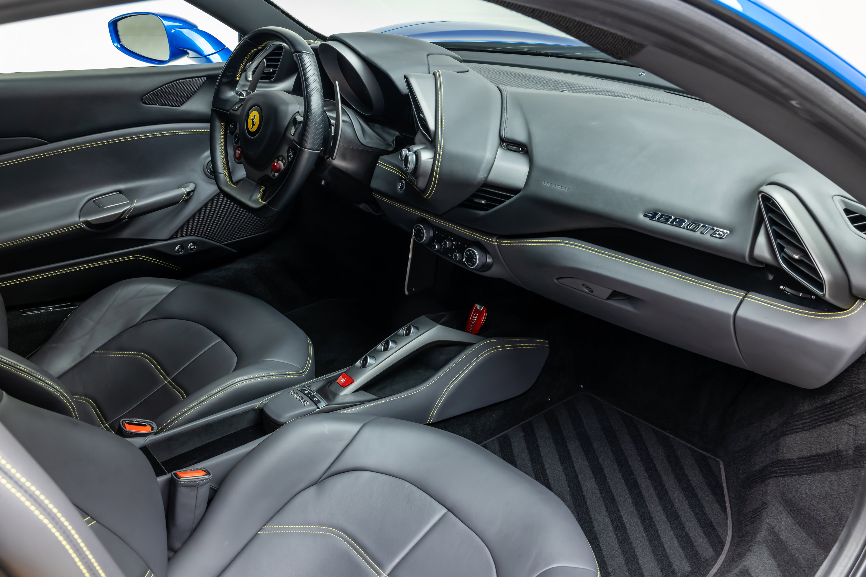 Certified 2018 Ferrari 488 GTB image 34