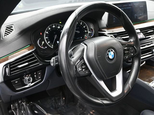 Used 2017 BMW 540i image 13