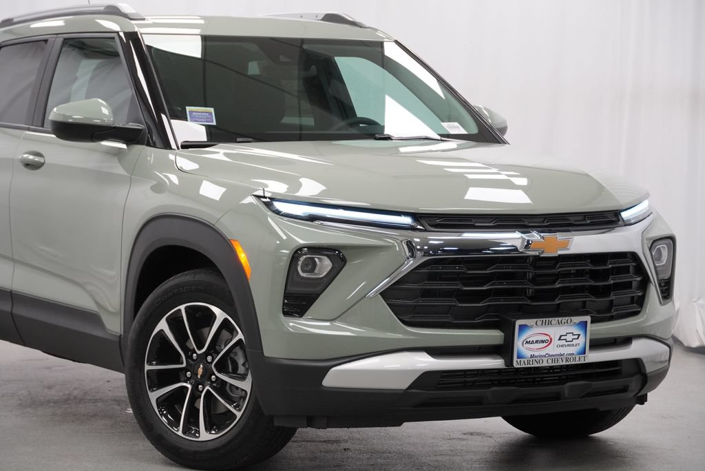 New 2026 Chevrolet TrailBlazer LT w/ LT Cold Weather Package FWD image 9