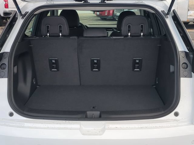 New 2027 Chevrolet Bolt LT w/ Comfort Package FWD image 27