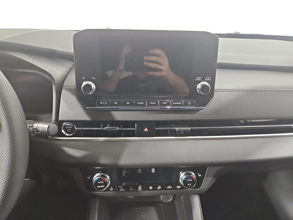 New 2026 Nissan Rogue Platinum AWD/4WD image 18