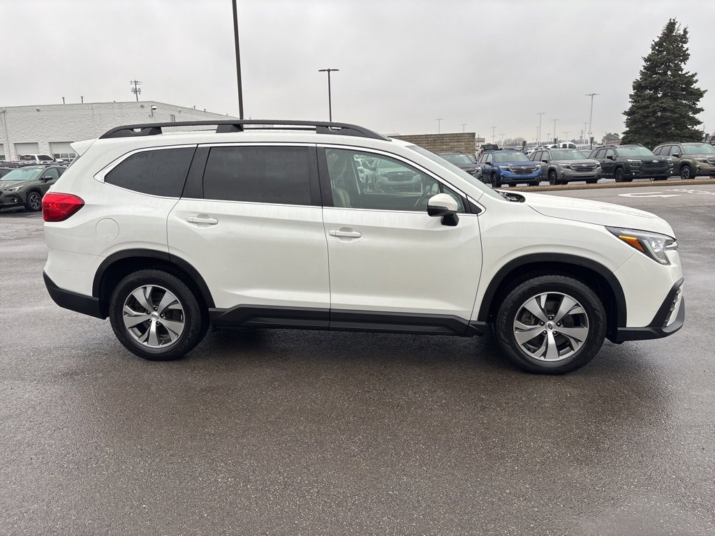 Certified 2023 Subaru Ascent Premium w/ Convenience Package image 2