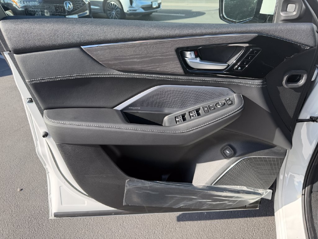 New 2026 Acura MDX w/ Advance Package AWD/4WD image 12