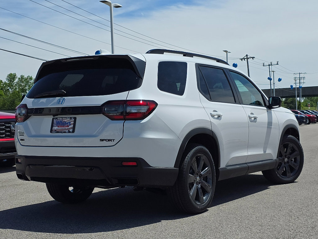 New 2026 Honda Pilot Sport image 7