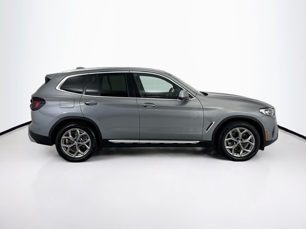 Certified 2023 BMW X3 xDrive30i w/ Premium Package w/ZPA AWD/4WD image 4