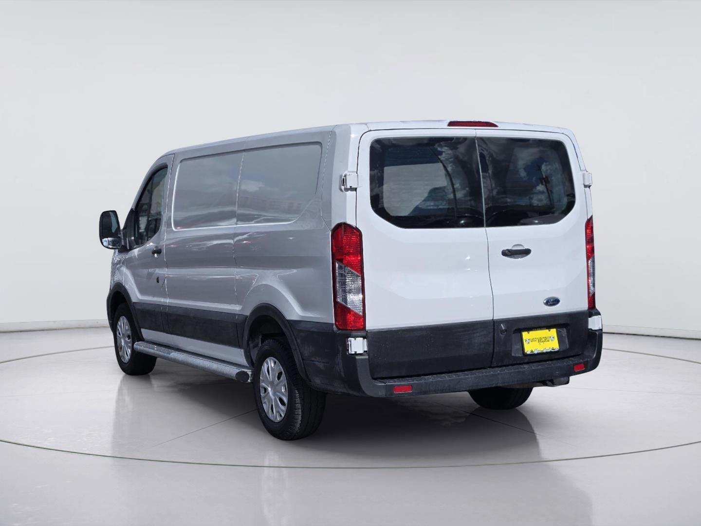 Used 2022 Ford Transit 250 Low Roof w/ Exterior Upgrade Package RWD image 6