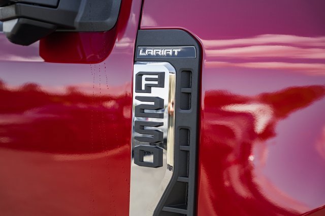 New 2026 Ford F250 Lariat w/ FX4 Off-Road Package image 16