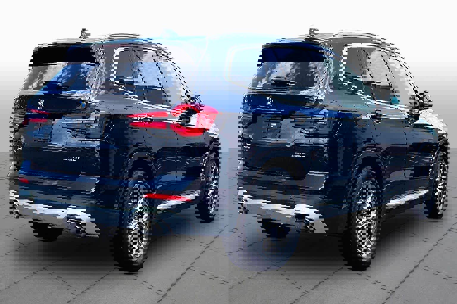 Certified 2022 BMW X3 sDrive30i image 12