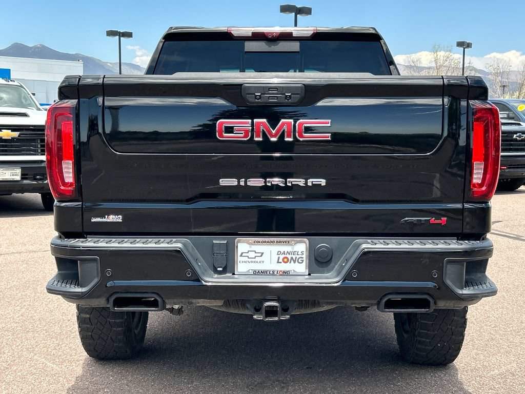 Used 2022 GMC Sierra 1500 AT4 w/ AT4 Carbonpro Edition AWD/4WD image 8