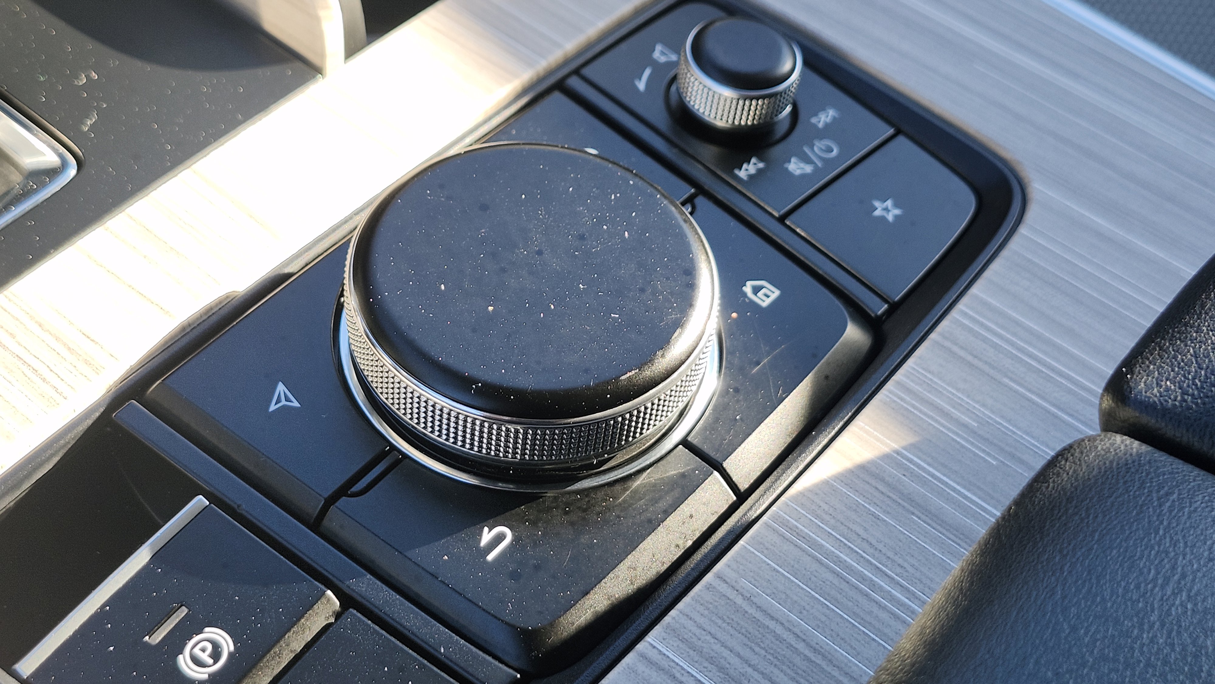 Used 2024 MAZDA CX-90 Plug-In Hybrid w/ Preferred image 33