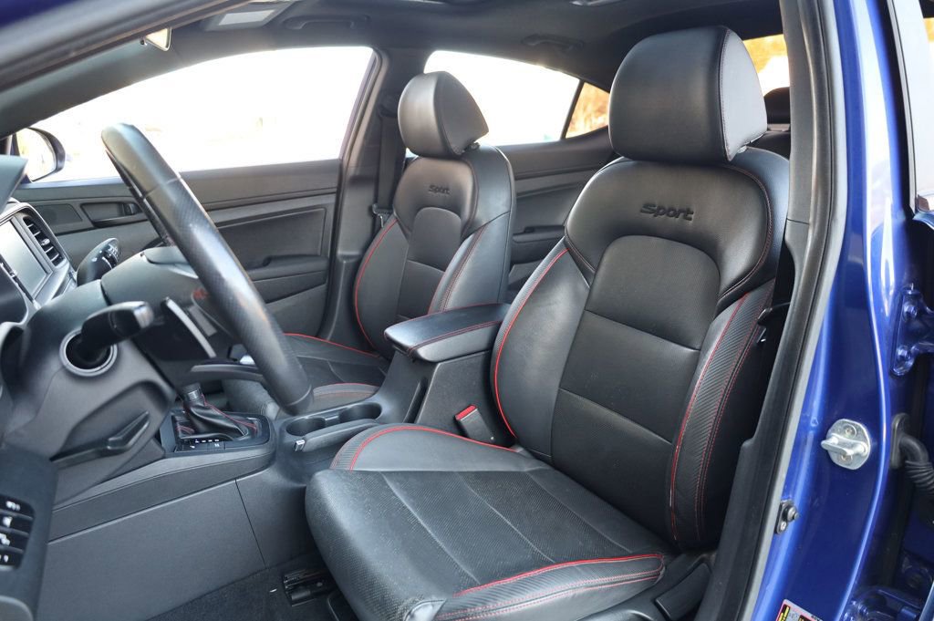 Used 2019 Hyundai Elantra Sport w/ Cargo Package image 15