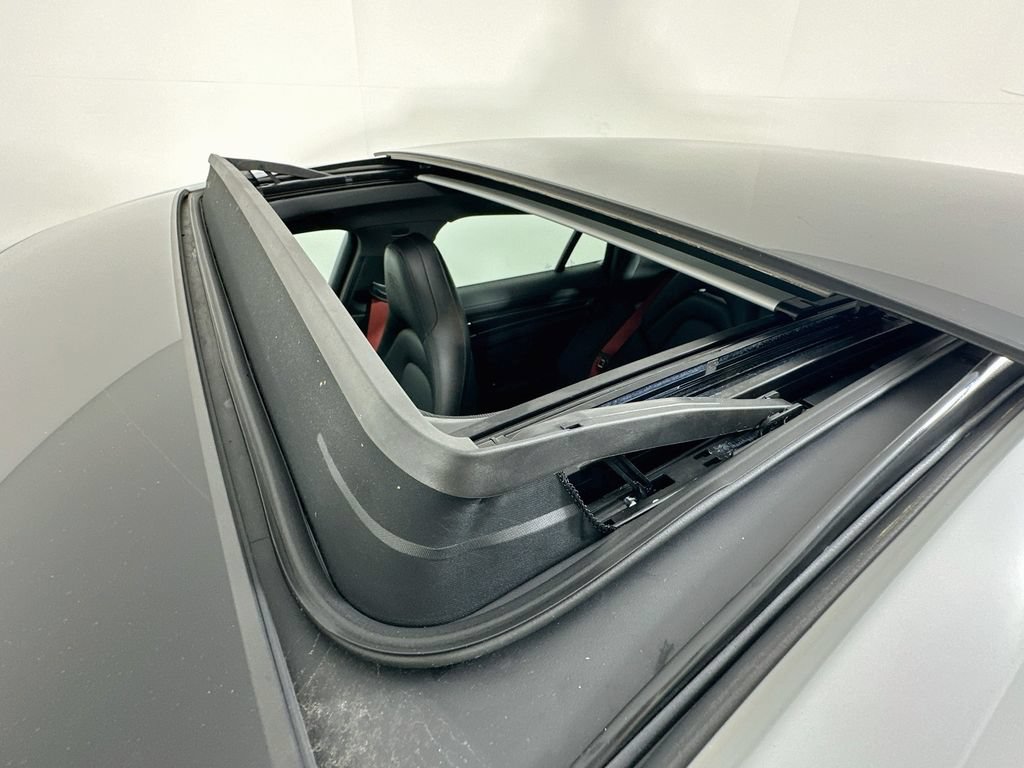Certified 2023 Porsche Panamera Platinum Edition RWD image 14