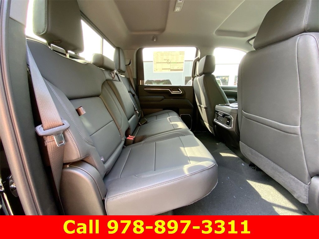 New 2025 GMC Sierra 2500 SLT w/ SLT Convenience Package image 26