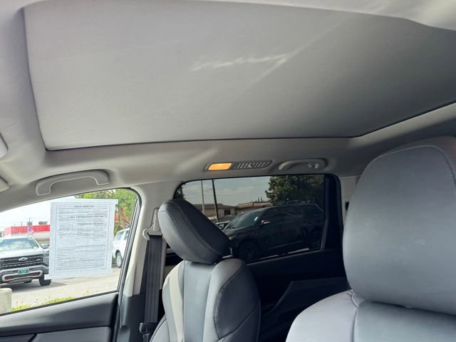 Used 2024 Subaru Ascent Onyx Edition AWD/4WD image 18